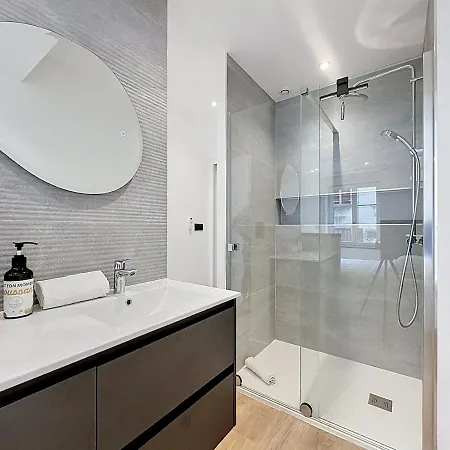 Duplex Climatise Montferrand Cosy & Equipe شقة *